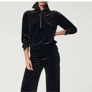 Russ black velour 80’s vintage everyday outfit winter cozy